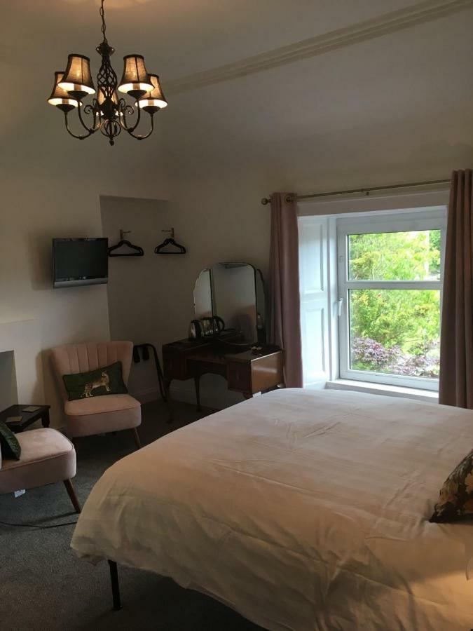 Room Only Corbies Rest Inverness Exterior photo
